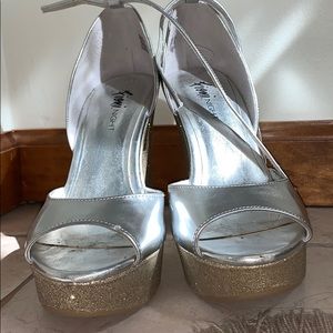 Silver and Gold Wedges